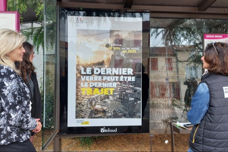 Lancement d'une campagne sur la sécurité routière sur les panneaux d'abribus du département de la Meuse